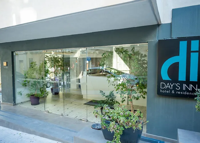 Otel Day's And Sliema